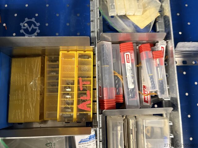 Werkzeugschubladenschrank mit Inhalt  