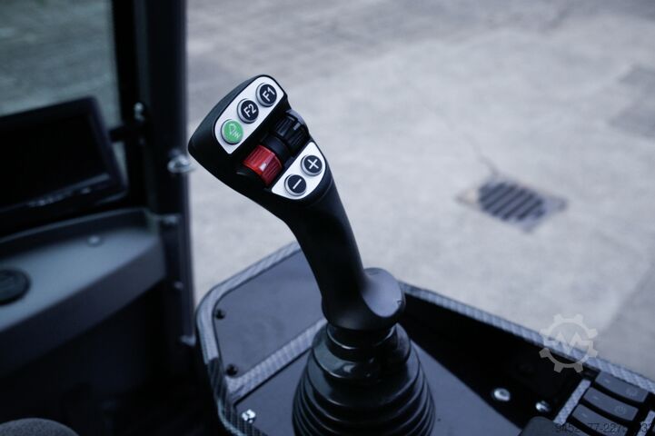 Loader HZM 816-T Profi Yunnei 65PS