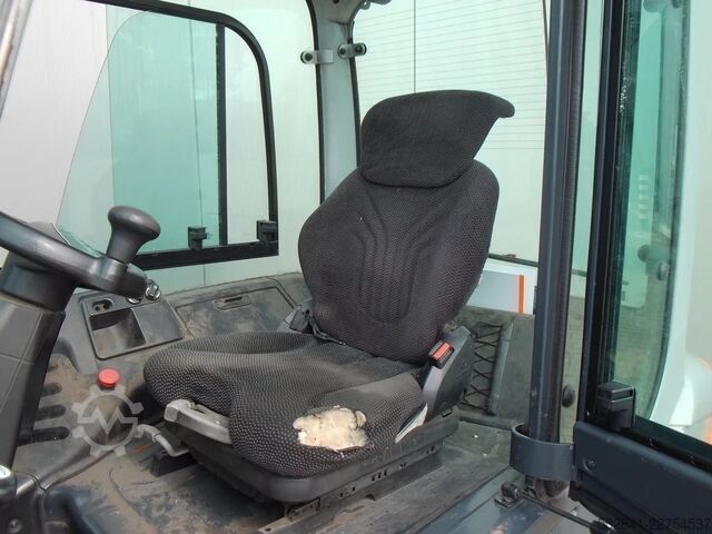 Electric 4-wheel forklift STILL RX 60-45