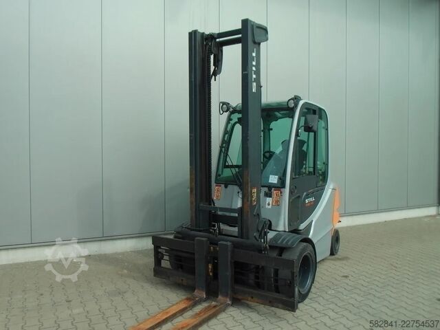 Electric 4-wheel forklift STILL RX 60-45
