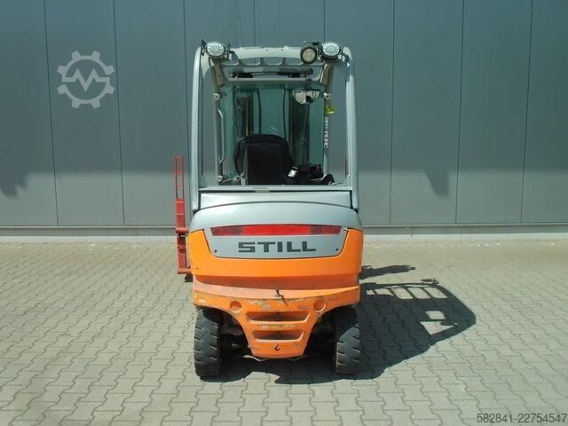 Electric 4-wheel forklift STILL RX 60-25