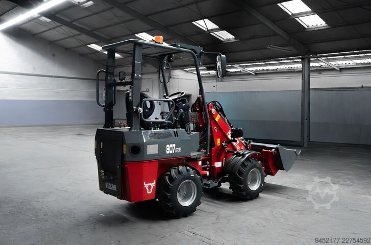 Loader HZM 807 Profi PErkins 25PS