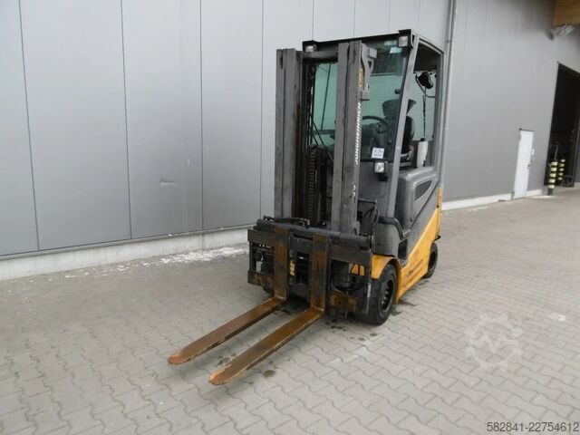 Electric 4-wheel forklift JUNGHEINRICH EFG 430ks 115-500 DZ