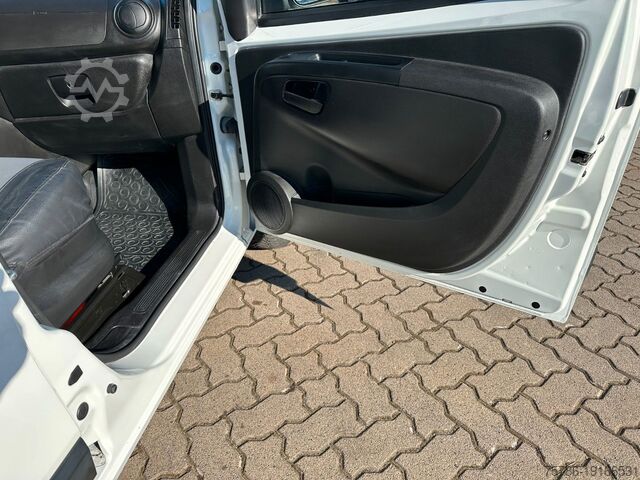Panel van FIAT Fiorino KA/ Heckflügelt/ AC/ Dachträger/