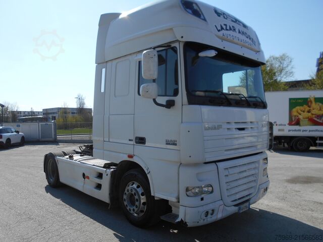 Standard tractor unit DAF 105.460