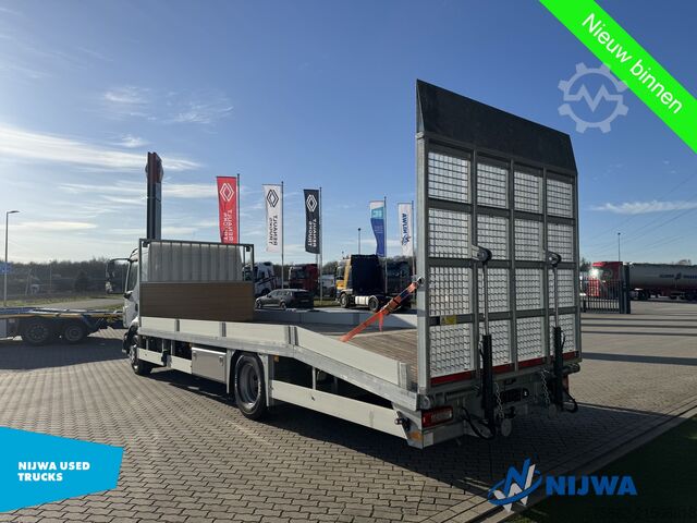 Autotransporter Renault D 250 4x2 Oprijwagen + Trekhaak