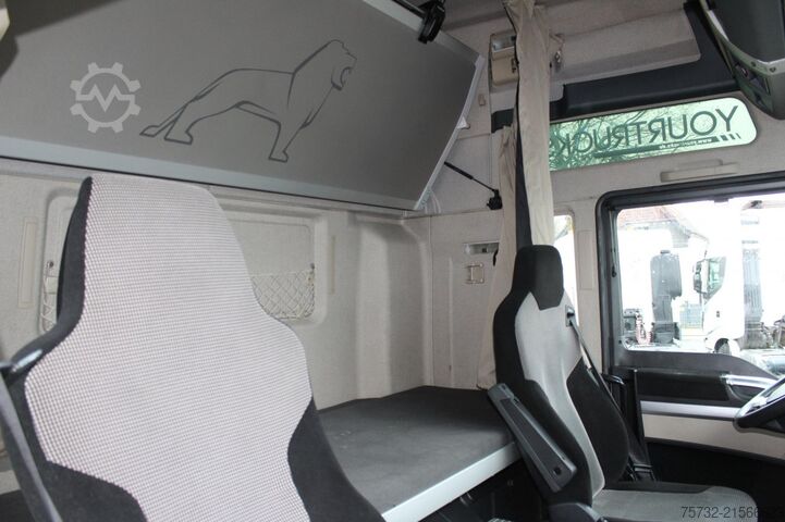 Standard tractor unit MAN TGX 18.460 E6 XXL  Retarder Kühlbox Navi 2Tanks