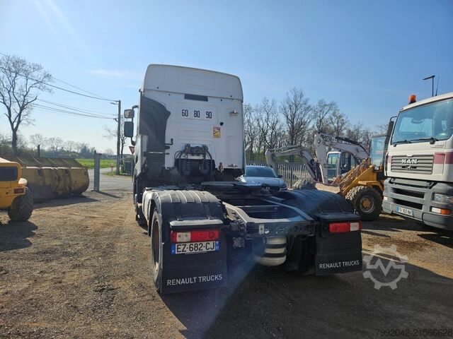 Standard SZM Renault T 460