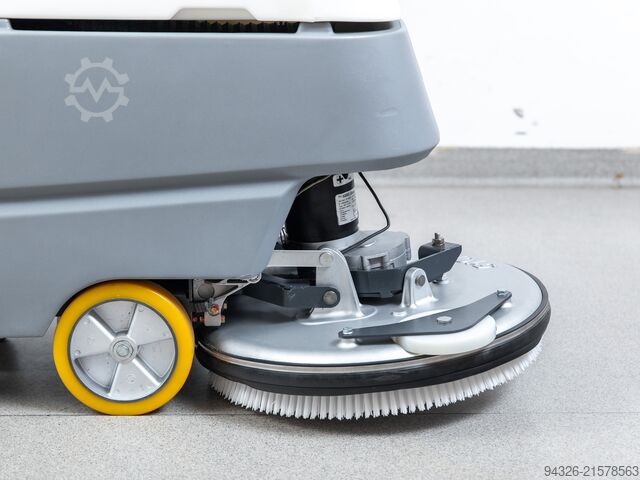 Hako Hakomatic B45 CL H NEUE BATTERIEN Hako Hakomatic B45 CL H TB510 - 2013y - 1052h