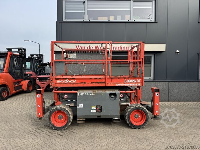 Skyjack SJ 6826RT Scissor Lift 10 m / Scissor / Working platform 2018 4x4 Kubota Diesel SKYJACK SJ 6826RT Schaarhoogwerker 10 M / Scissor / Arbeitsbuhne 2018 4X4 Kubota Diesel