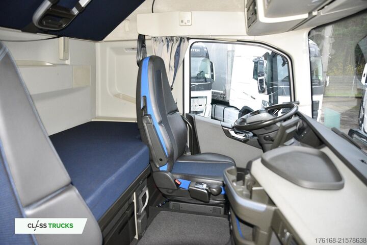 Standard tractor unit VOLVO FH 460 Globetrotter XL Varios i-Save