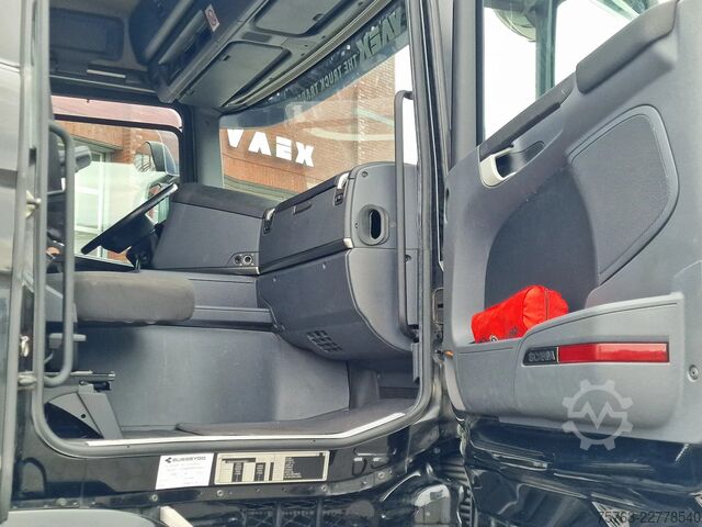 Suitcase Scania G320 4x2 - Bussbygg box - Full air - Euro 6 - N...