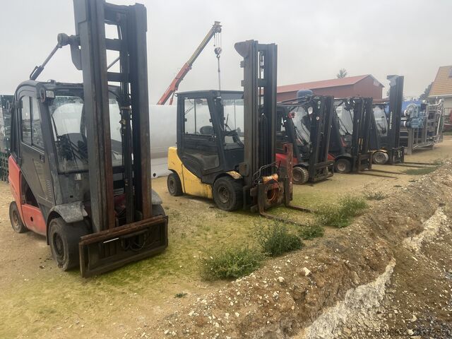 Forklifts PACKAGE!!! 5 units  