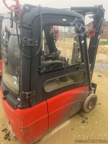 Forklifts PACKAGE!!! 5 units  