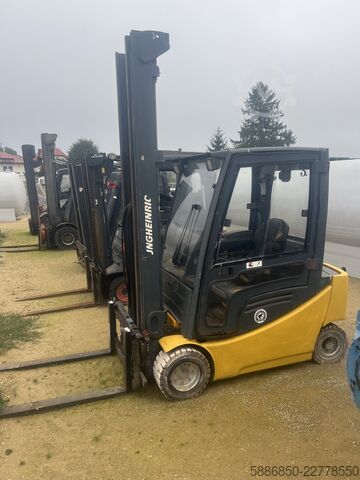 Forklifts PACKAGE!!! 5 units  