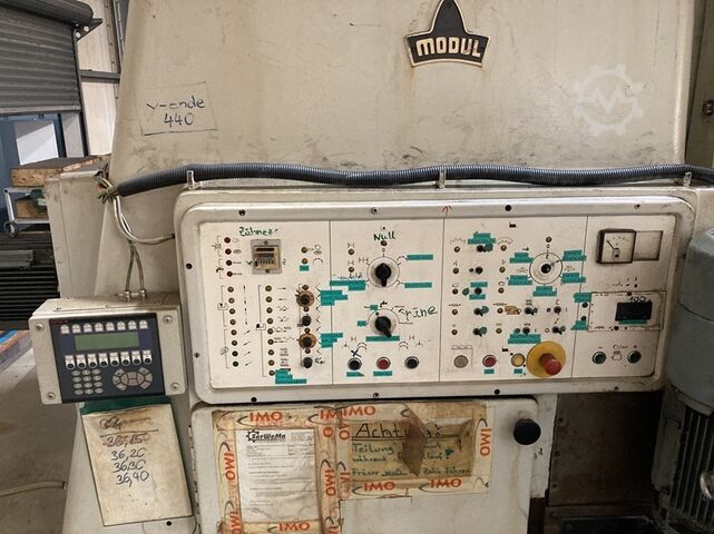 Gear hobbing machine WMW MODUL ZFWZ 2000/3