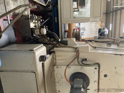 Gear hobbing machine WMW MODUL ZFWZ 2000/3