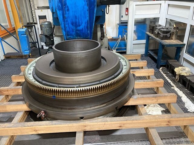 Gear hobbing machine WMW MODUL ZFWZ 2000/3