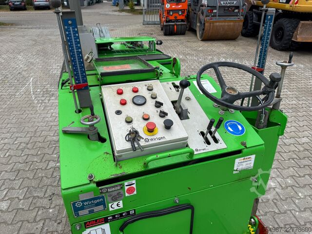 Asphalt milling machine Wirtgen W350 Asphaltfräse 32 kW 3-Rad