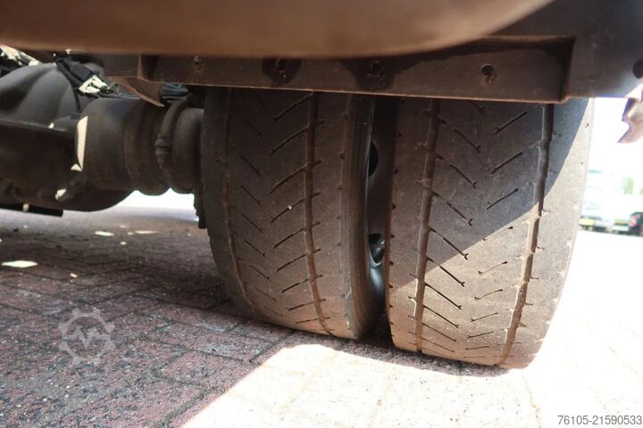 Bergungsfahrzeug Mercedes-Benz Atego 1221 L Takelwagen 6 persoons