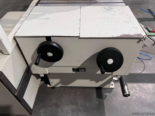 Beschneidungsmaschine Eima Typ 122