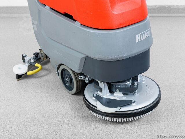 Hako Scrubmaster B30 TB430 NEW BATTERY Hako Hakomatic B30 TB430 - 2010y - 2303h