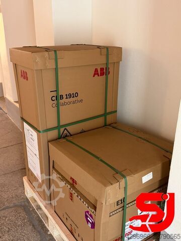 Industrial robot ABB CRB 1910