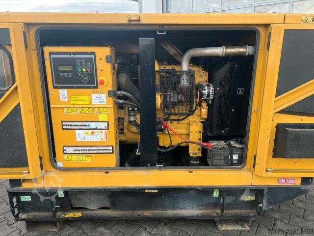 Baumaschine CAT DE65E3 / Stromerzeuger / 60KVA / 2017 / 17.917h