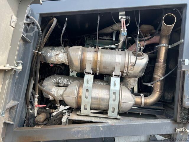 Baumaschine Komplet Krokodile / nur 76h! / 2022 / Schredder