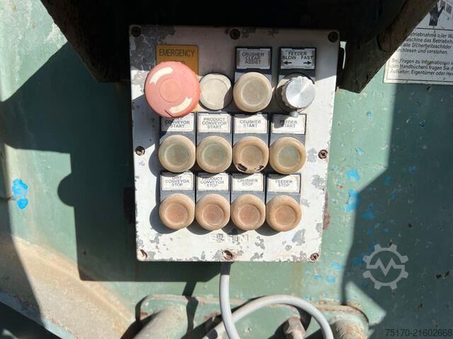 Baumaschine Terex Pegson AX 877 / 7.913h