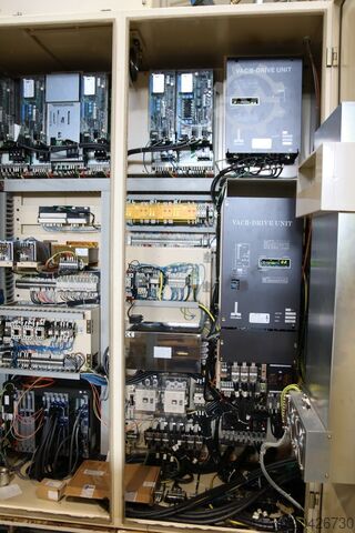 CNC-Dreh- und Fräszentrum OKUMA MacTurn 50