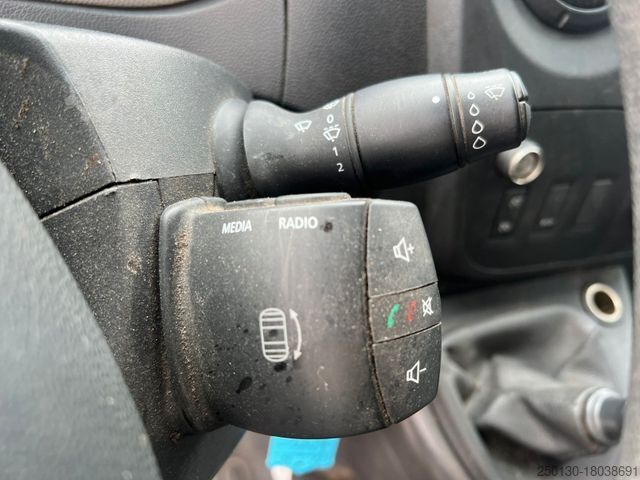 Pick-up van RENAULT Master DoKa Pritsche