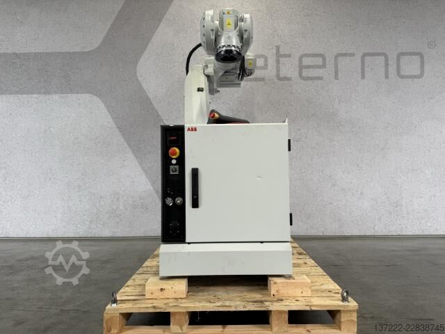 Überholter Roboter mit 1 Jahr Garantie ABB IRB 6700-205/2.8