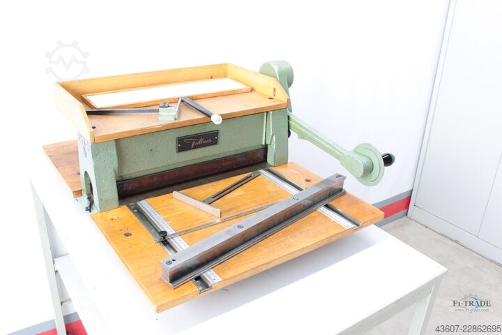 Nut - Perforiermaschine / Creasing - Perforation machine Foellmer EX