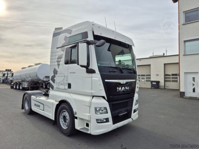 Standard SZM MAN TGX 18.480 4x2  Motor läuft (reparaturbedürftig)