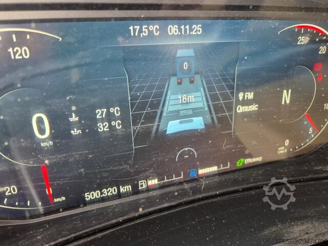 Standard-Traktor MAN TGX 18.510 WITH INTARDER