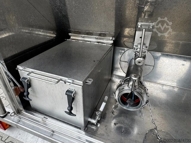 Lebensmitteltanker Van Hool LEBENSMITTEL / RVS Rahmen / Leergewicht: 5.860k...