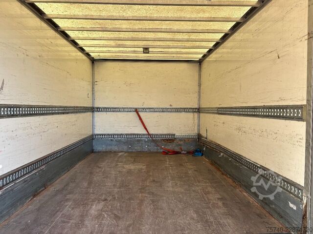 Box body Volvo FL 240 + LOADLIFT + 14 T + EURO 5