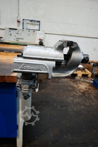 Fitter s bench Garant Werkbank mit Schraubstock