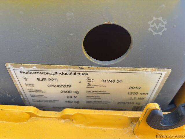 Electric Pallet Truck Jungheinrich EJE225