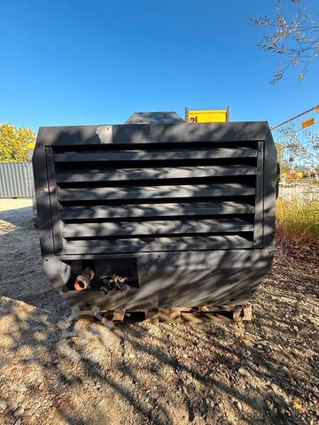 Landmaschine Atlas Copco AC Kompressor XAHS186DD