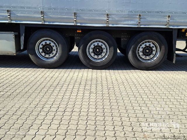 Auflieger mit Pritsche & Plane Schmitz Cargobull Curtainsider Standard