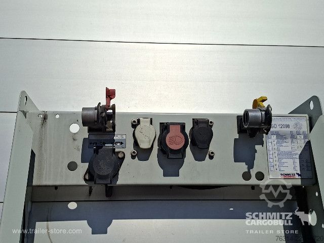 Auflieger mit Pritsche & Plane Schmitz Cargobull Curtainsider Standard