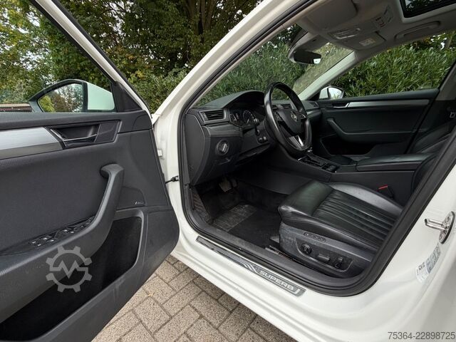 Kleinbus SKODA Superb 2.0 TDI SCR DSG Active Combi Panoramadach