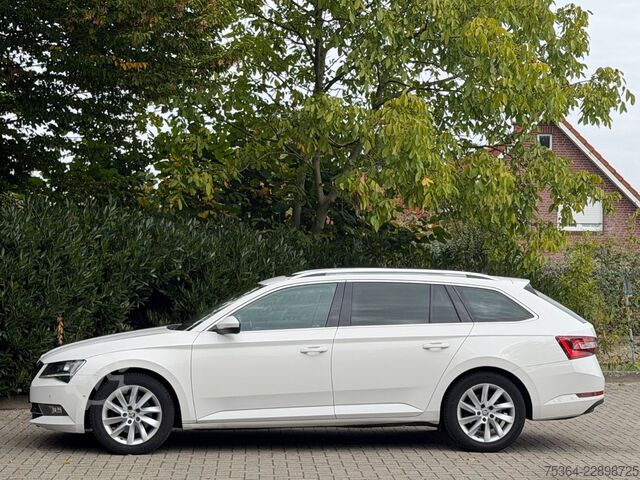 Kleinbus SKODA Superb 2.0 TDI SCR DSG Active Combi Panoramadach