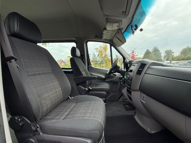 Kleinbus MERCEDES-BENZ Sprinter 214 Cdi BlueTec 9Sitze Schiebetür Klima