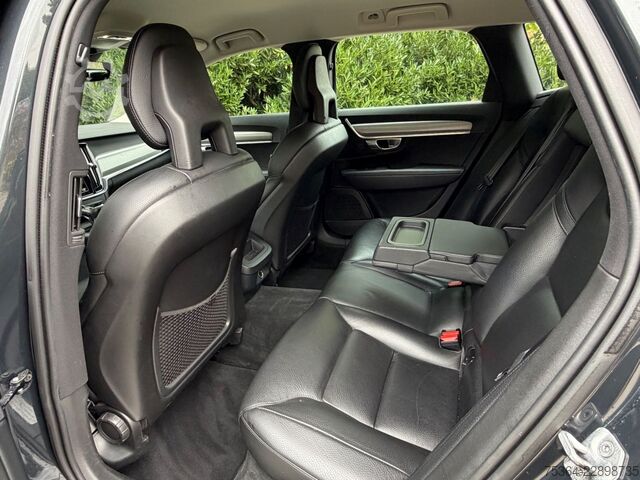 Kleinbus VOLVO V90 D3 Momentum Leder Klima Navi Automatik Euro6