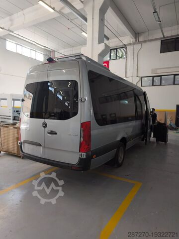 Minibus Mercedes-Benz Sprinter