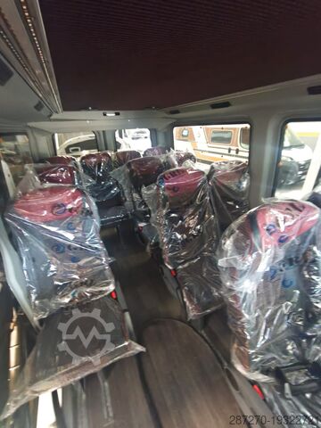 Minibus Mercedes-Benz Sprinter