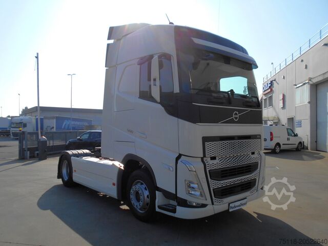 Standard road tractor Volvo FH 500 - impianto idraulico